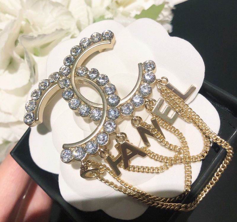 Chanel Brooch 1lyx88 (7)